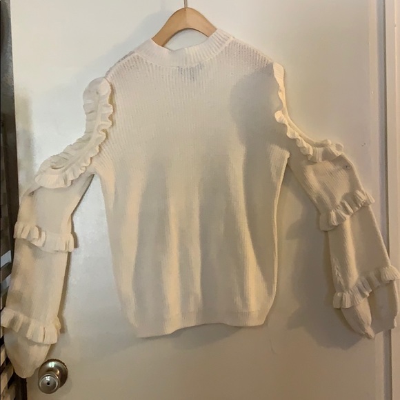 Express™️ White Women’s Sweater. - Picture 2 of 2